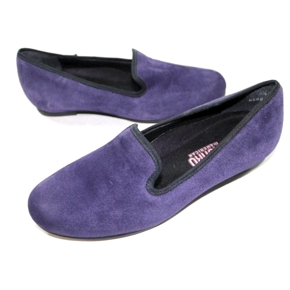 MUNRO AMERICAN 
Royal Purple Suede Loafer/Flats